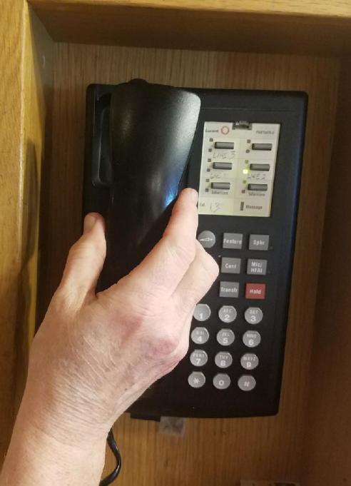 Just hang up to avoid robo callers